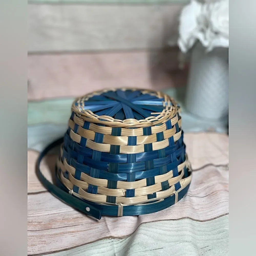 🔥❤️🔥 NEW! Round MultiColor Woven Bamboo Basket Gift Spring Decor